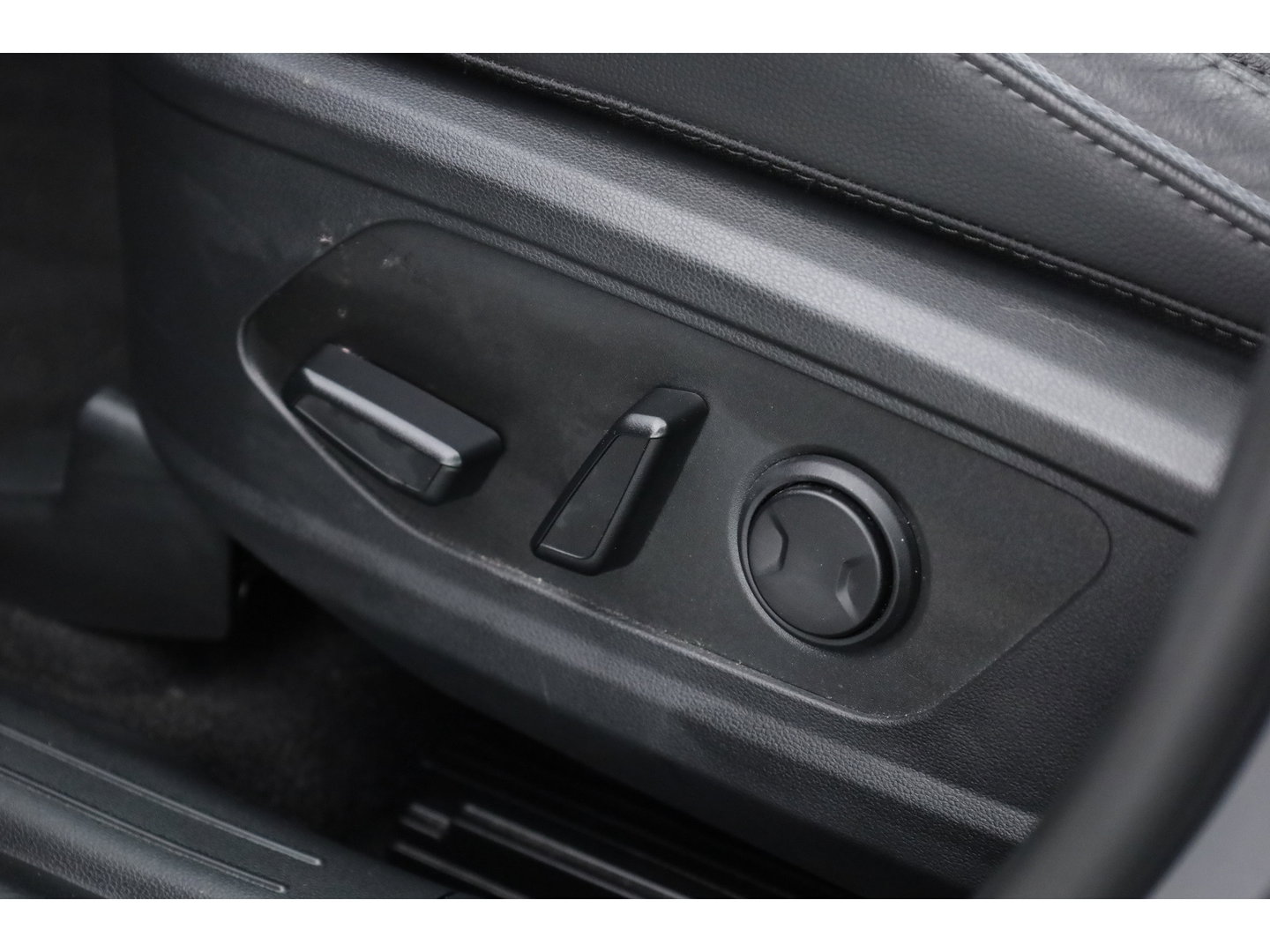 Hyundai Tucson 1.6 T-GDI PHEV Premium 4WD Facelift! | Rijklaar! | Pano | Stoelventilatie | Krell Audio | HUD | 360cam | Adapt. Cruise | Leder