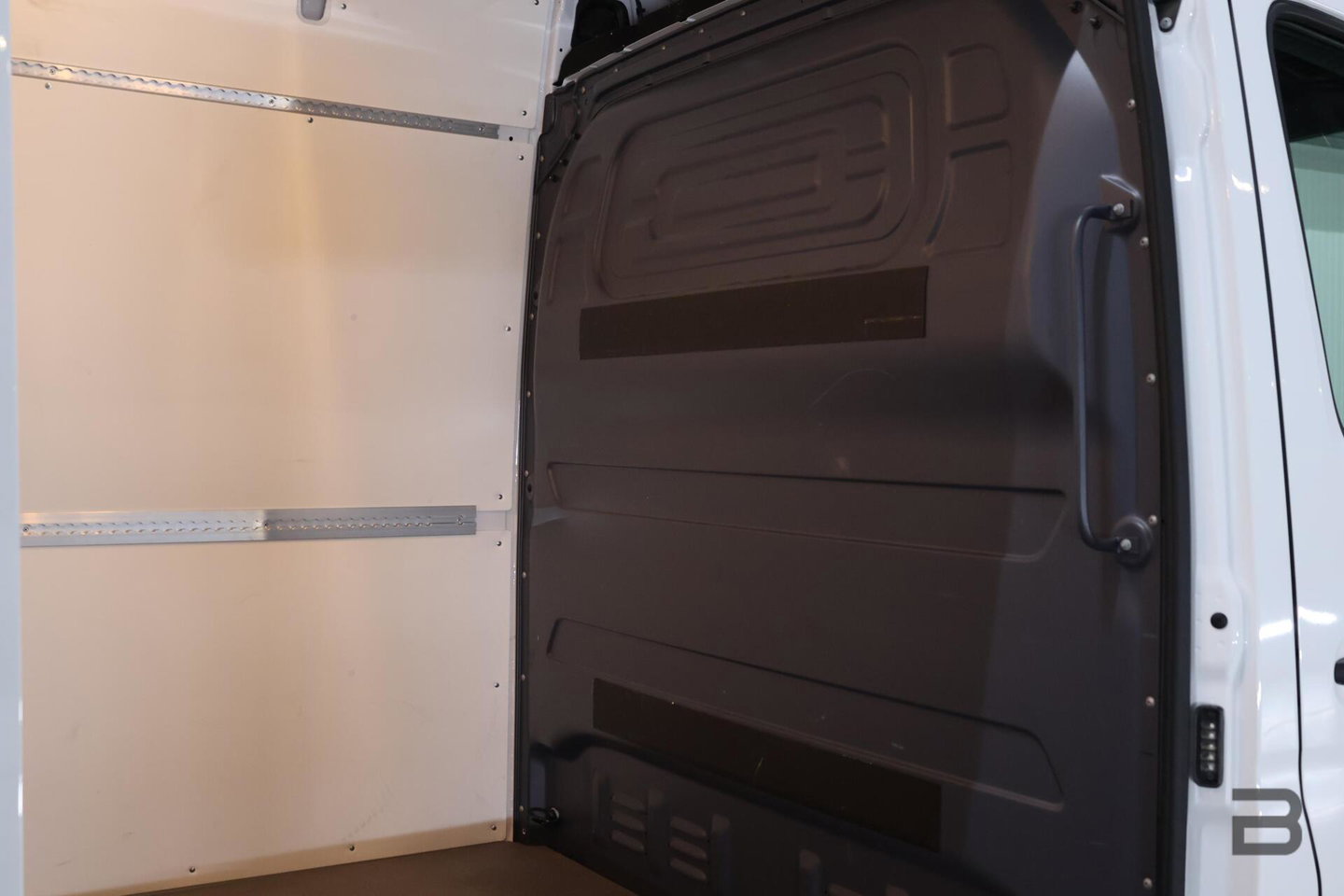 Mercedes-Benz Sprinter bestel 317 1.9 CDI L2H2 RWD