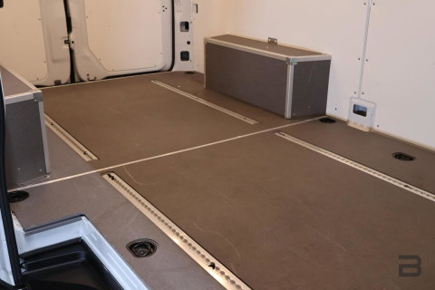 Mercedes-Benz Sprinter bestel 317 1.9 CDI L2H2 RWD