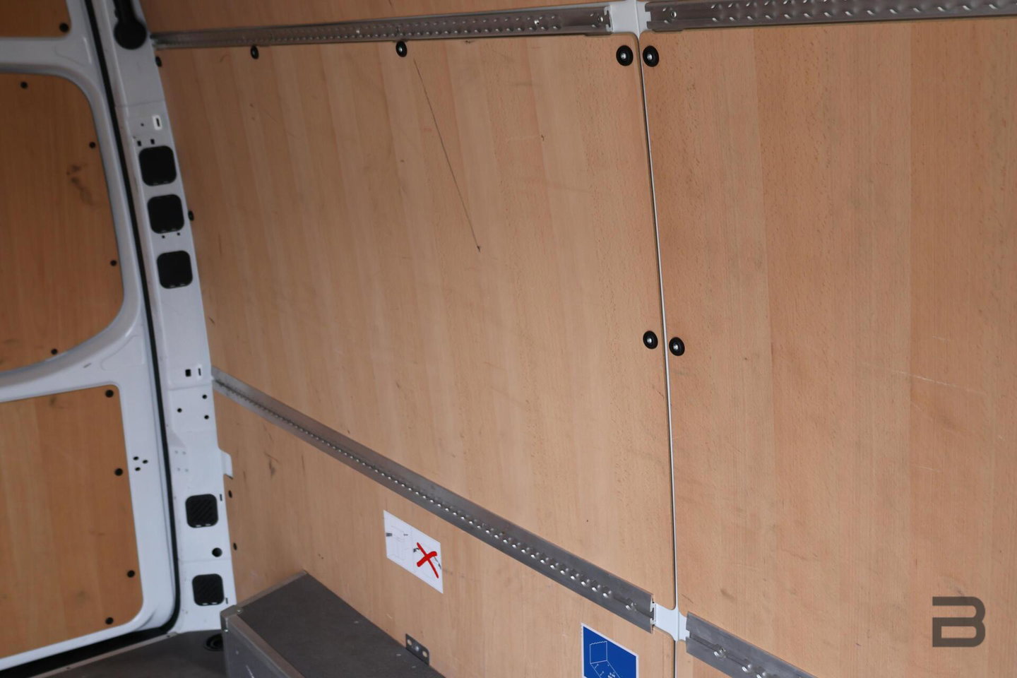 Mercedes-Benz Sprinter bestel 317 1.9 CDI L2H2 RWD