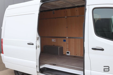 Mercedes-Benz Sprinter bestel 317 1.9 CDI L2H2 RWD