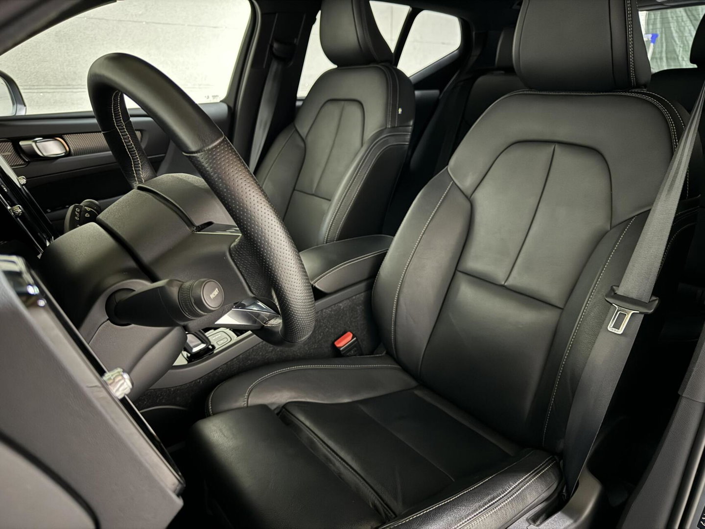 Volvo XC40 1.5 T5 Recharge R-Design Pano H/K Camera Cruise