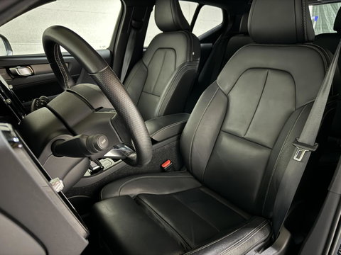 Volvo XC40 1.5 T5 Recharge R-Design Pano H/K Camera Cruise