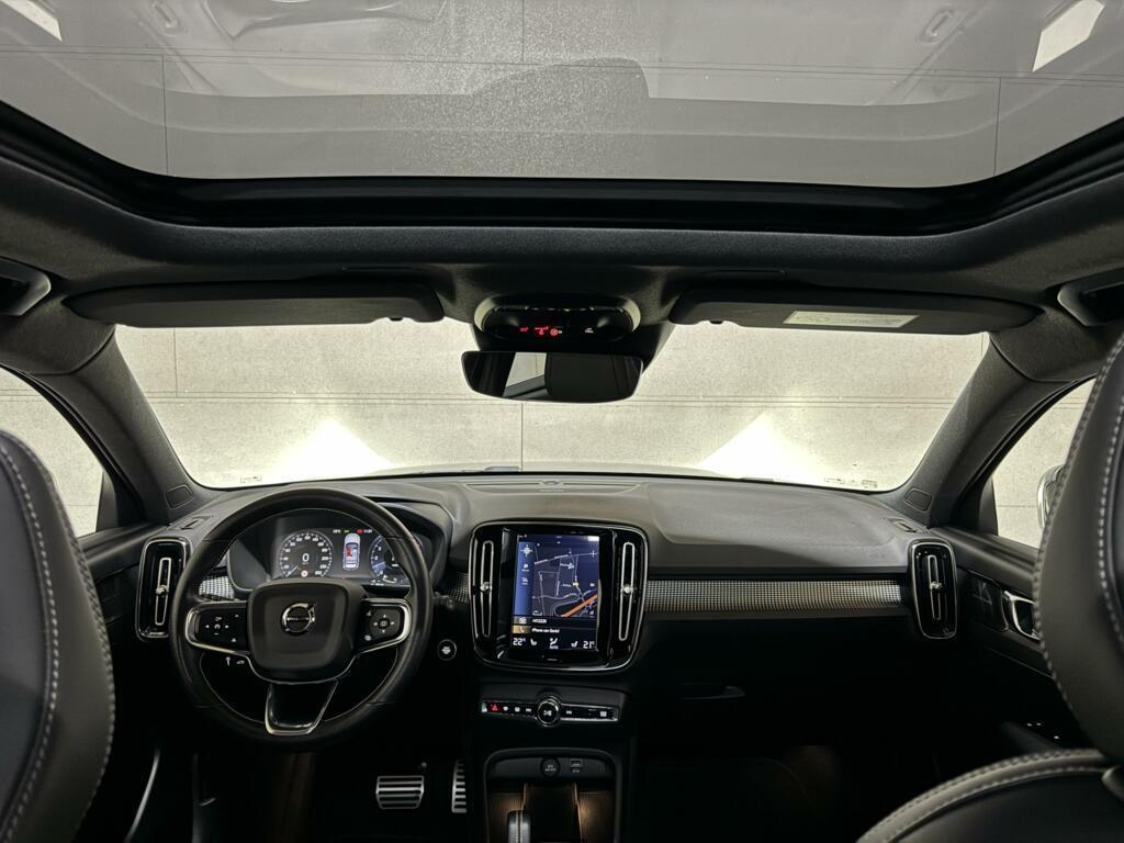 Volvo XC40 1.5 T5 Recharge R-Design Pano H/K Camera Cruise