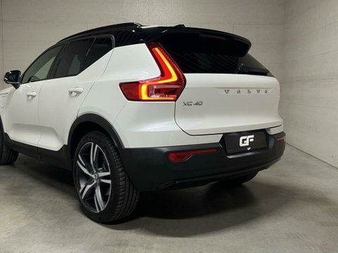 Volvo XC40 1.5 T5 Recharge R-Design Pano H/K Camera Cruise