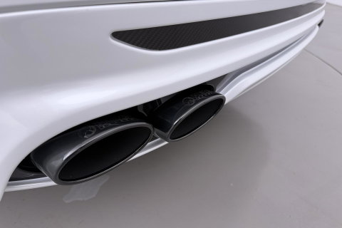 Volvo XC60 T6 Ultra Black Edition | HEICO | 22 Inch | Bowers&Wilkins | Luchtvering | Trekhaak | 360° Camera | Stoelventilatie