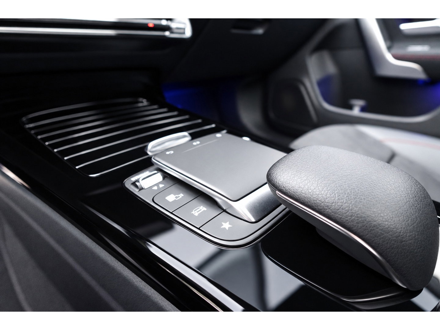Mercedes-Benz CLA-Klasse 180 AMG PANO CAM SFEER
