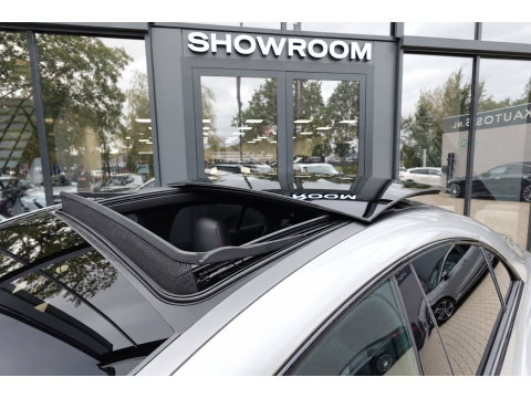 Mercedes-Benz CLA-Klasse 180 AMG PANO CAM SFEER
