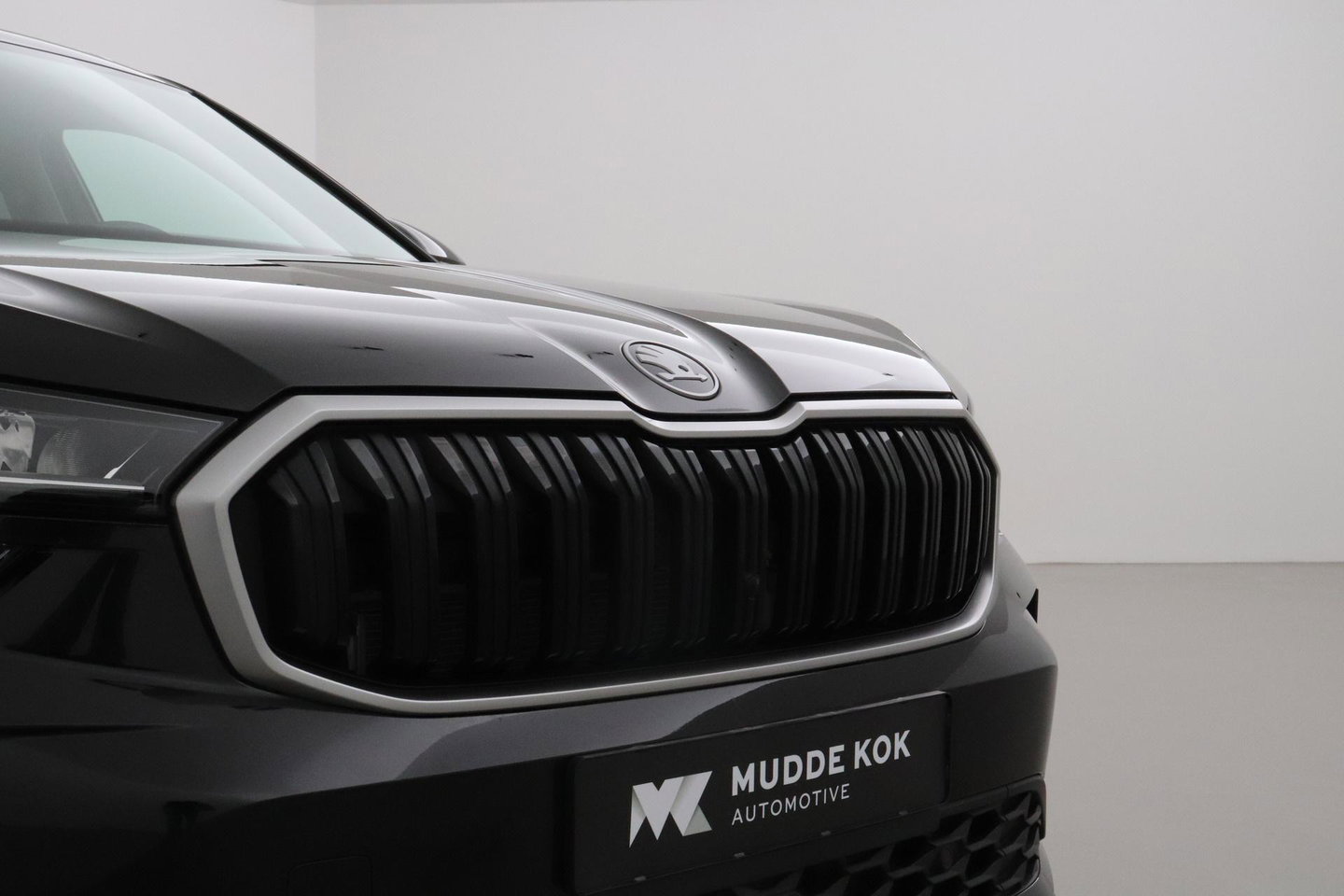Škoda Kodiaq 1.5 TSI Business Edition Plus | 7 Persoons | Trekhaak | ACC | Camera | Keyless | Stoel+Stuurverwarming | Getint glas | 19 Inch