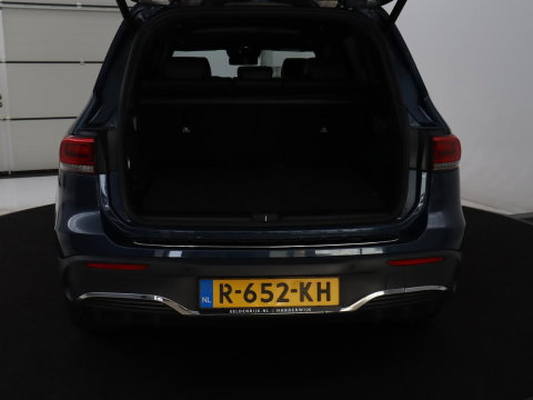 Mercedes-Benz EQB 300 4MATIC AMG Line 67 kWh | SOH 94,7% | Panoramadak | Half leder | Memory | Stoelverwarming | Cruise control | Head-up | 360 Camera | Sfeerverlichting
