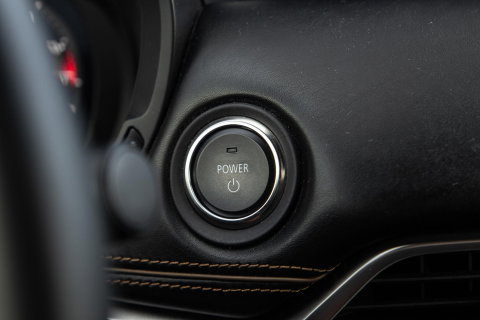 Mazda CX-60 2.5 e-SkyActiv PHEV Homura Plus PANORAMA DAK / CAMERA / CARPLAY / DEALER AUTO / STOELKOELING + VERWARMING