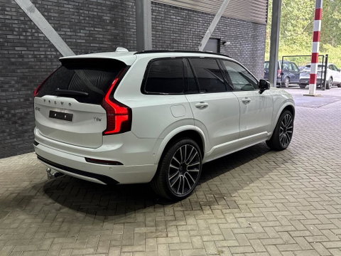 Volvo XC90 T8 Ultra Dark | Luchtvering | Bowers&Wilkins | 22 Inch | Panoramadak | Trekhaak | 360° Camera | Head-Up