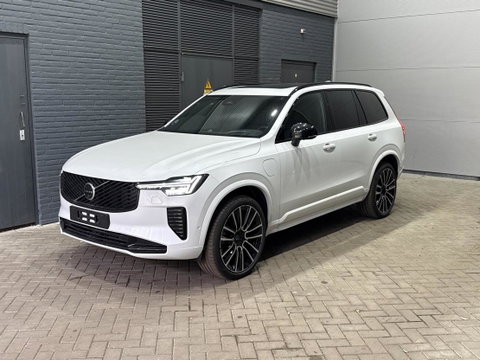 Volvo XC90 T8 Ultra Dark | Luchtvering | Bowers&Wilkins | 22 Inch | Panoramadak | Trekhaak | 360° Camera | Head-Up