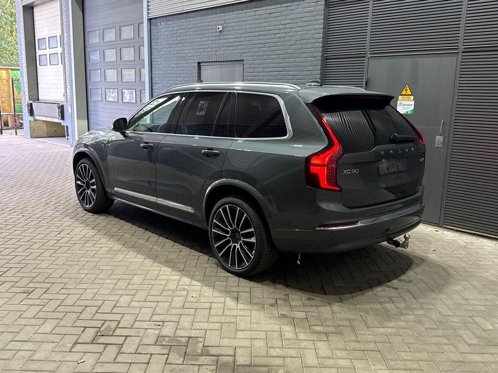 Volvo XC90 T8 Ultra Bright | Luchtvering | Bowers&Wilkins | 22 Inch | Panoramadak | Trekhaak | 360° Camera | Head-Up