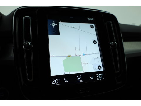 Volvo XC40 1.5 T5 Recharge Inscription | Pilot Assist | Apple CarPlay & Android | Navi |Stoel-Stuurverw. | Achteruitrijcamera | DAB