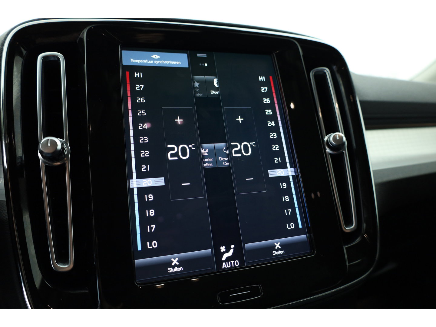 Volvo XC40 1.5 T5 Recharge Inscription | Pilot Assist | Apple CarPlay & Android | Navi |Stoel-Stuurverw. | Achteruitrijcamera | DAB