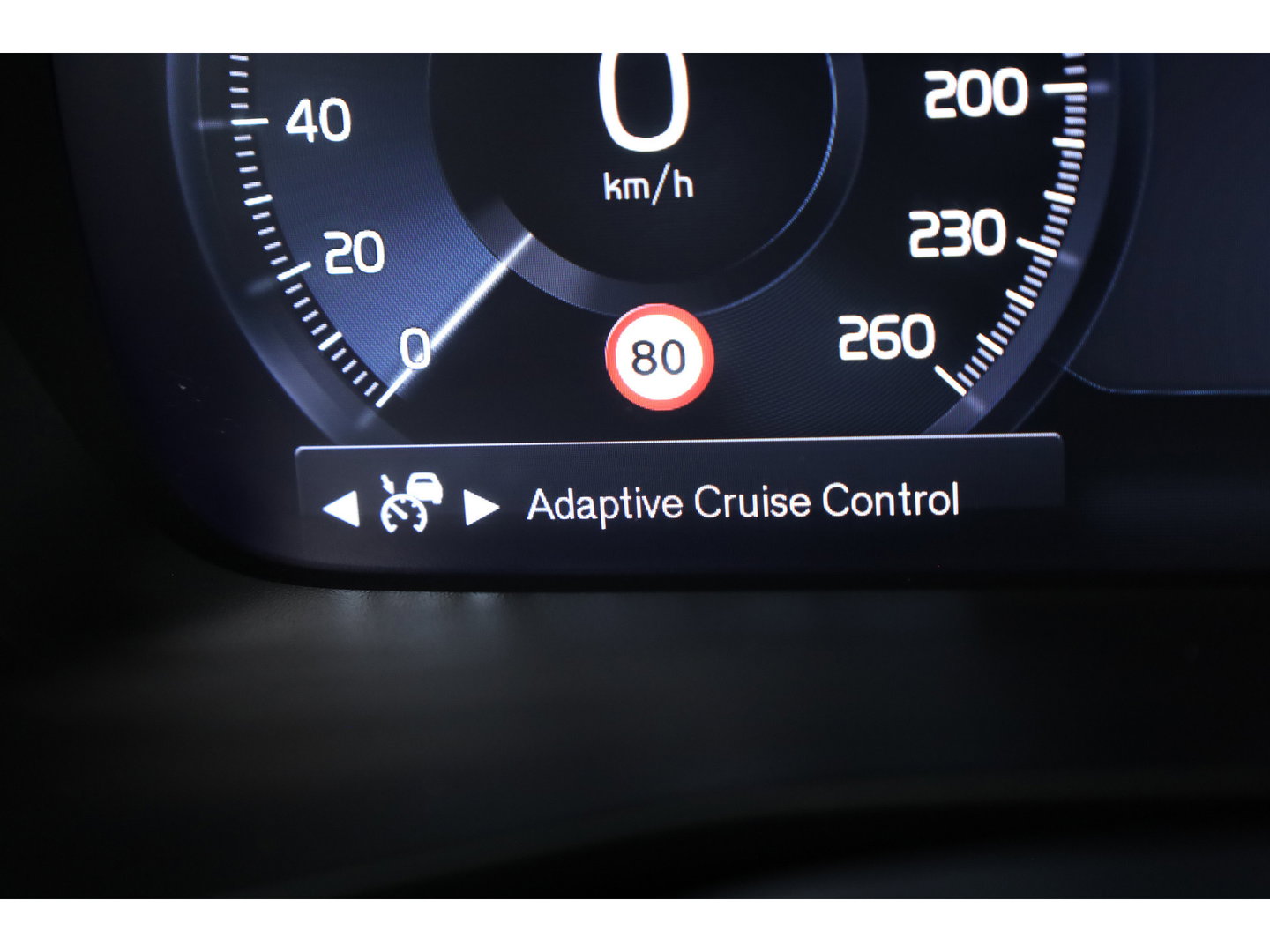 Volvo XC40 1.5 T5 Recharge Inscription | Pilot Assist | Apple CarPlay & Android | Navi |Stoel-Stuurverw. | Achteruitrijcamera | DAB