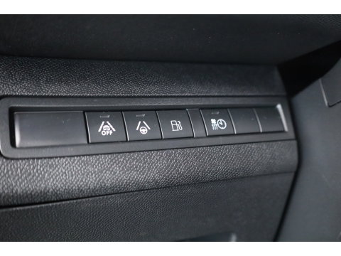 Peugeot 3008 1.6 HYbrid 225 GT | Rijklaar | Android Auto | Pano | Adapt. Cruise | Navi | Dodehoek. | Camera | DAB | 18"