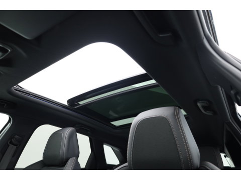 Peugeot 3008 1.6 HYbrid 225 GT | Rijklaar | Android Auto | Pano | Adapt. Cruise | Navi | Dodehoek. | Camera | DAB | 18"