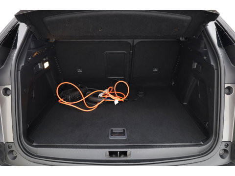 Peugeot 3008 1.6 HYbrid 225 GT | Rijklaar | Android Auto | Pano | Adapt. Cruise | Navi | Dodehoek. | Camera | DAB | 18"