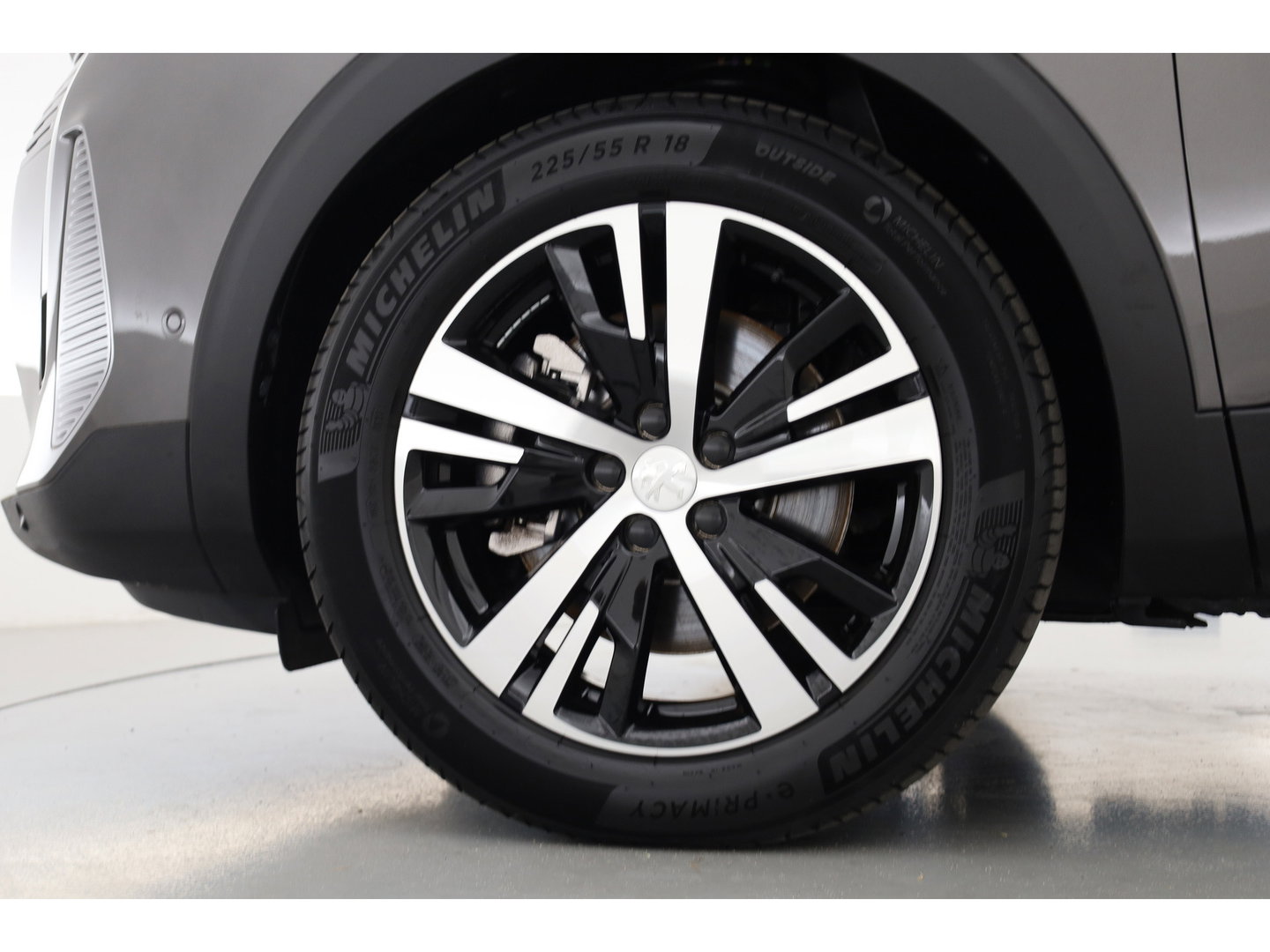 Peugeot 3008 1.6 HYbrid 225 GT | Rijklaar | Android Auto | Pano | Adapt. Cruise | Navi | Dodehoek. | Camera | DAB | 18"