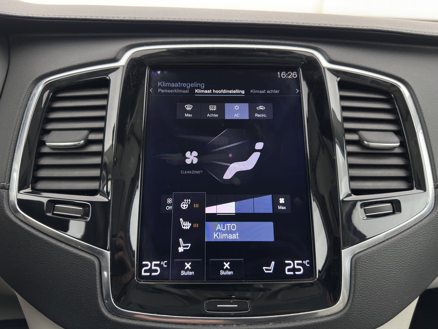 Volvo XC90 2.0 D5 AWD Inscription Aut. *PANO | LEATHER | FULL-LED | MEMORY-PACK | BLINDSPOT | KEYLESS | DIGI-COCKPIT | CAMERA | NAVI-FULLMAP | HEATED-CONTOURSEATS | TOWBAR |  HEAD-UP |  21''ALU*