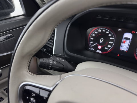 Volvo XC90 2.0 D5 AWD Inscription Aut. *PANO | LEATHER | FULL-LED | MEMORY-PACK | BLINDSPOT | KEYLESS | DIGI-COCKPIT | CAMERA | NAVI-FULLMAP | HEATED-CONTOURSEATS | TOWBAR |  HEAD-UP |  21''ALU*
