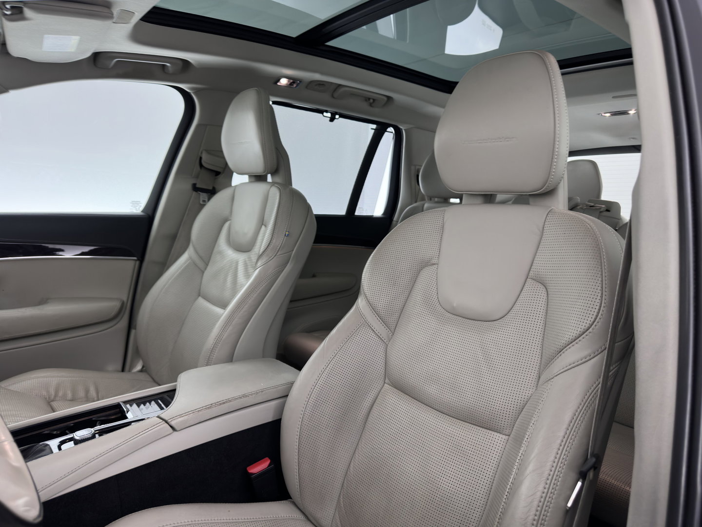 Volvo XC90 2.0 D5 AWD Inscription Aut. *PANO | LEATHER | FULL-LED | MEMORY-PACK | BLINDSPOT | KEYLESS | DIGI-COCKPIT | CAMERA | NAVI-FULLMAP | HEATED-CONTOURSEATS | TOWBAR |  HEAD-UP |  21''ALU*