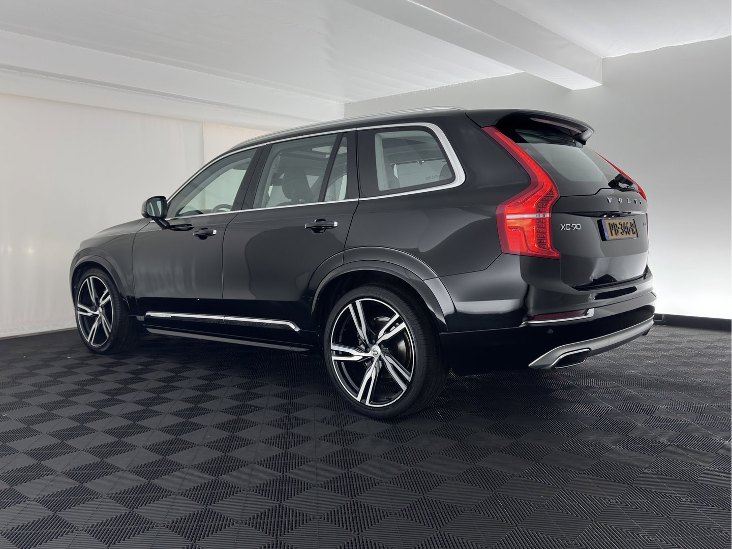 Volvo XC90 2.0 D5 AWD Inscription Aut. *PANO | LEATHER | FULL-LED | MEMORY-PACK | BLINDSPOT | KEYLESS | DIGI-COCKPIT | CAMERA | NAVI-FULLMAP | HEATED-CONTOURSEATS | TOWBAR |  HEAD-UP |  21''ALU*
