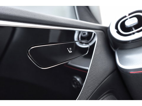 Mercedes-Benz C-Klasse 200 AMG Line PANO CAM SFEER VOL'