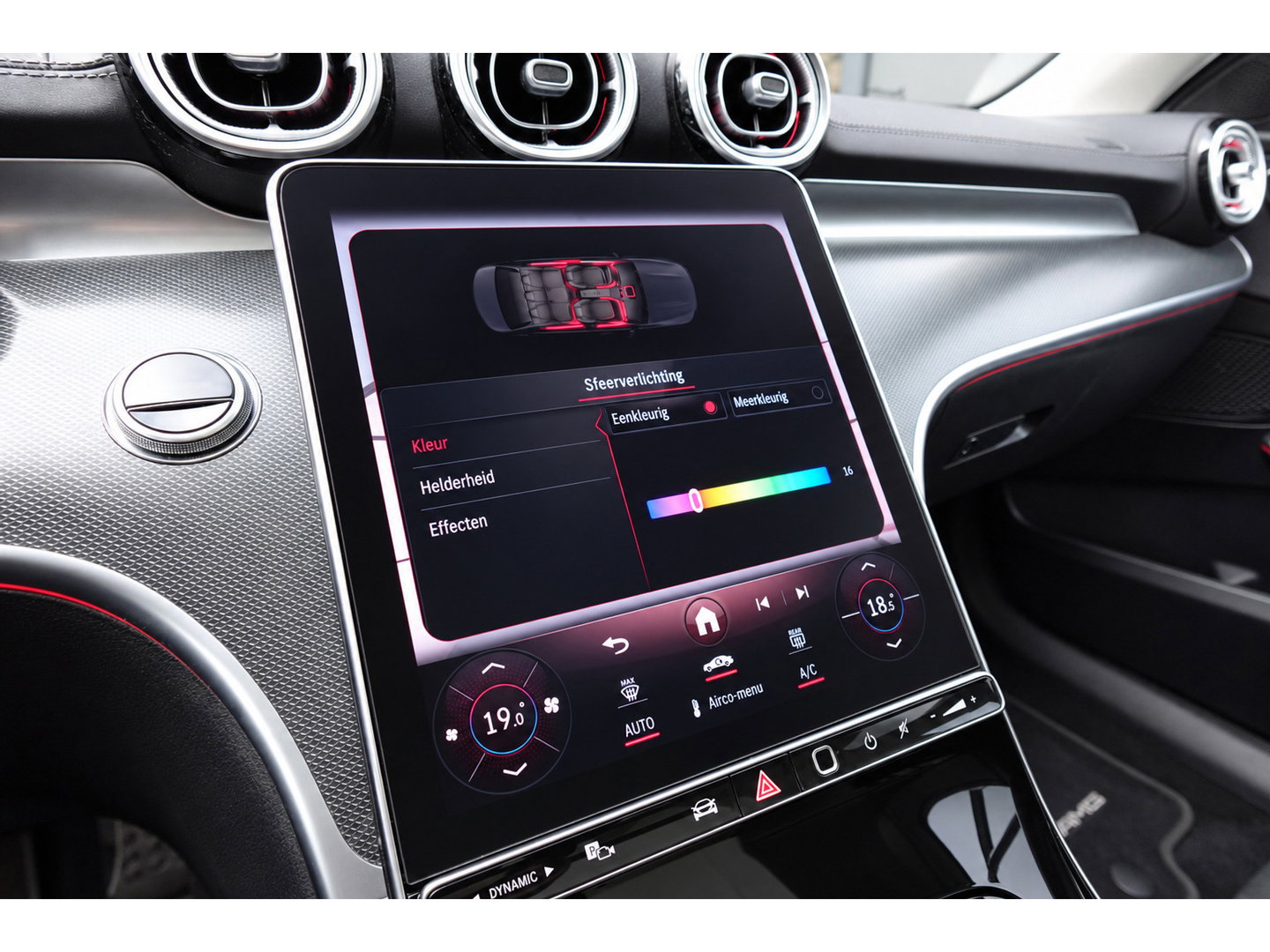 Mercedes-Benz C-Klasse 200 AMG Line PANO CAM SFEER VOL'