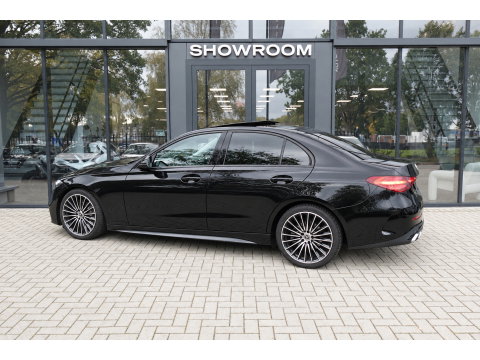 Mercedes-Benz C-Klasse 200 AMG Line PANO CAM SFEER VOL'