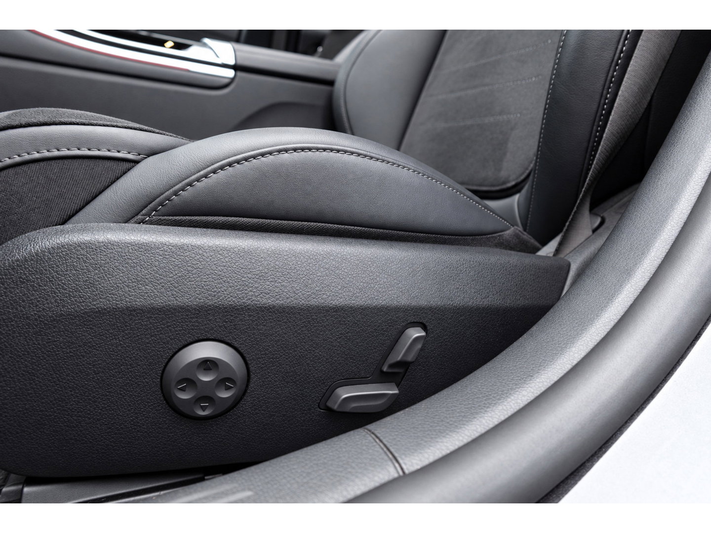 Mercedes-Benz C-Klasse 200 AMG Line PANO CAM SFEER VOL'