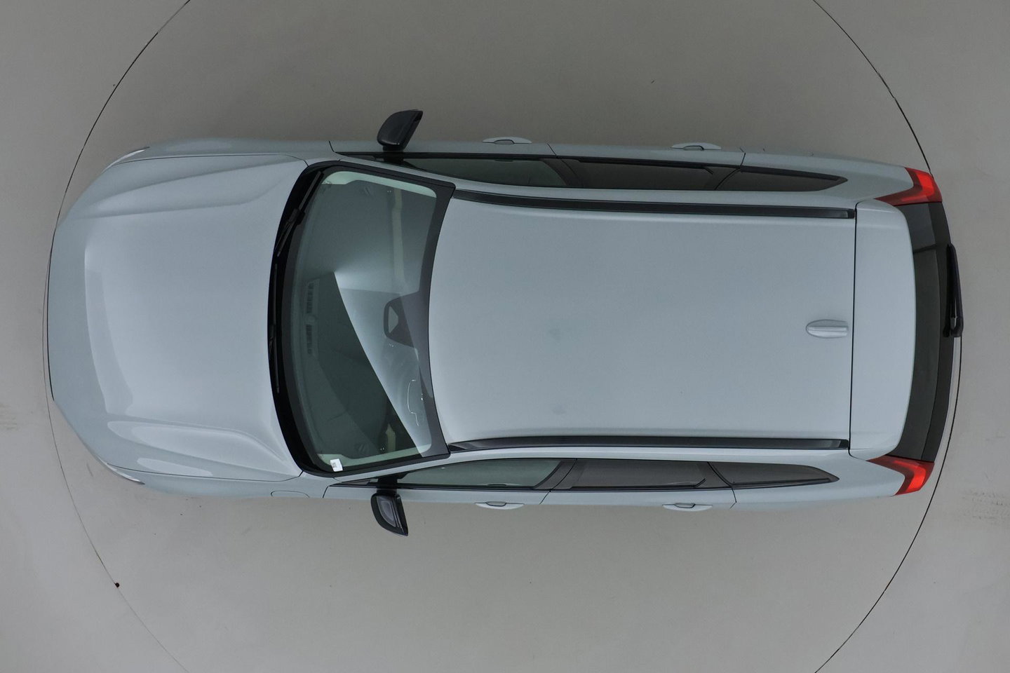 Volvo XC60 T8 Plus Dark | 21 Inch | Harman/Kardon | Memory | 360° Camera | BLIS | Stoel+Stuurverwarming | ACC