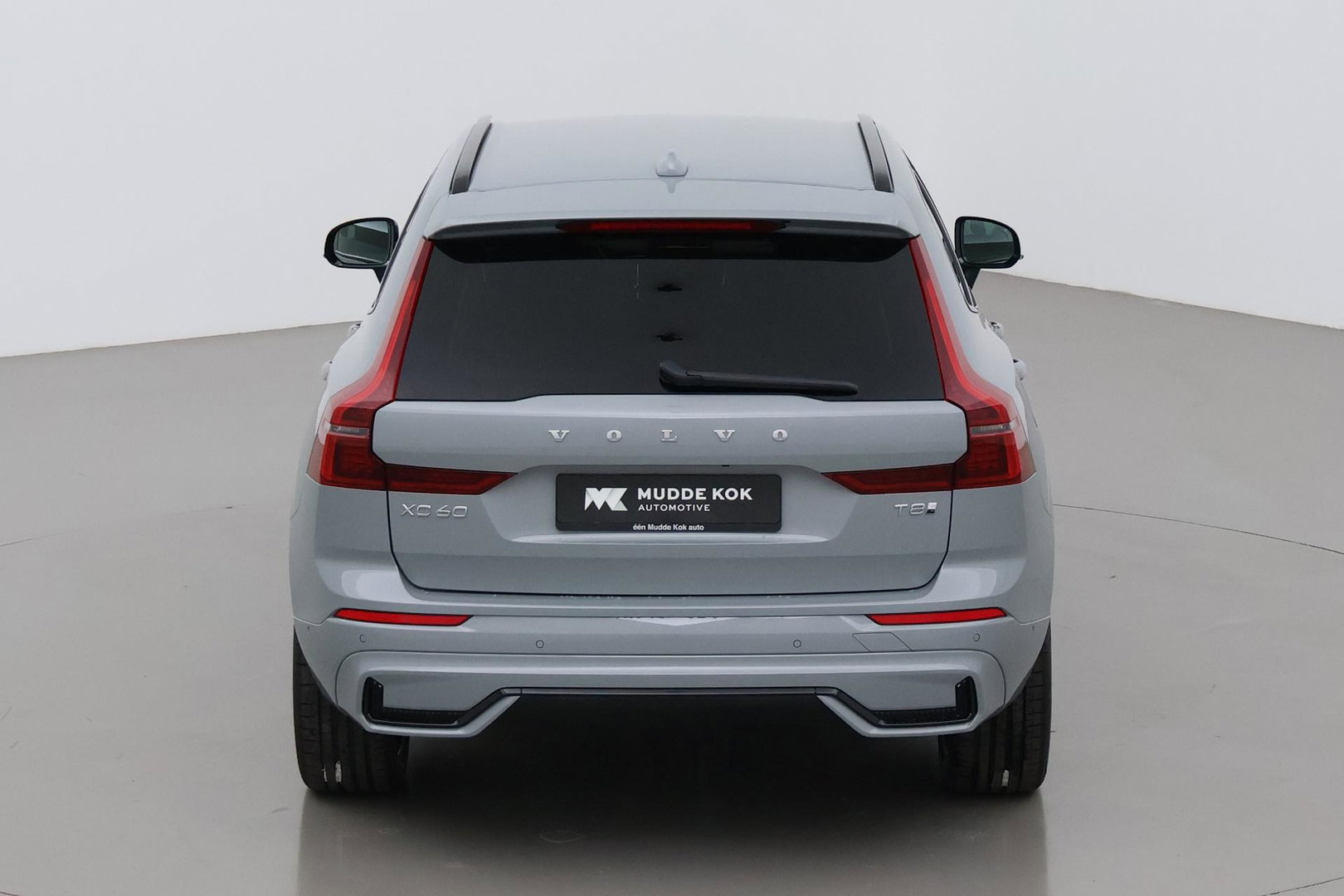 Volvo XC60 T8 Plus Dark | 21 Inch | Harman/Kardon | Memory | 360° Camera | BLIS | Stoel+Stuurverwarming | ACC
