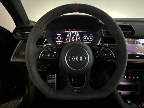 Audi RS3 Sportback 2.5 TFSI quattro Pano|Alcantara|B&O|Camera