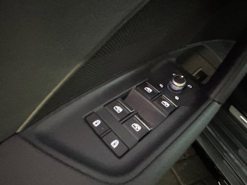 Audi RS3 Sportback 2.5 TFSI quattro Pano|Alcantara|B&O|Camera