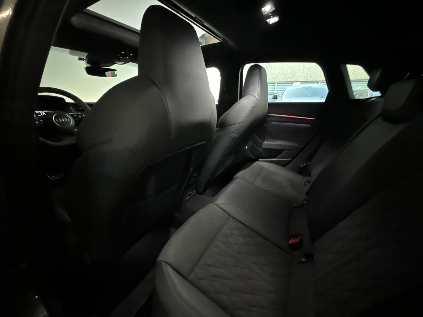 Audi RS3 Sportback 2.5 TFSI quattro Pano|Alcantara|B&O|Camera