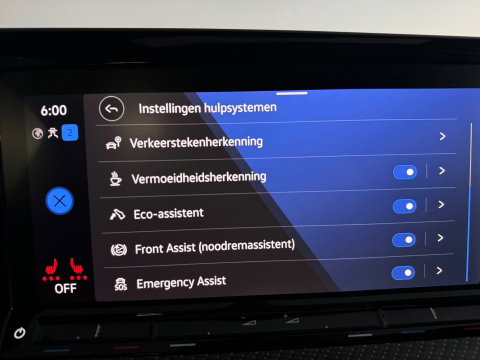 Volkswagen Golf 2.0 TSI R 4Motion Pano|Akra|HuD|Harman Kardon|ACC