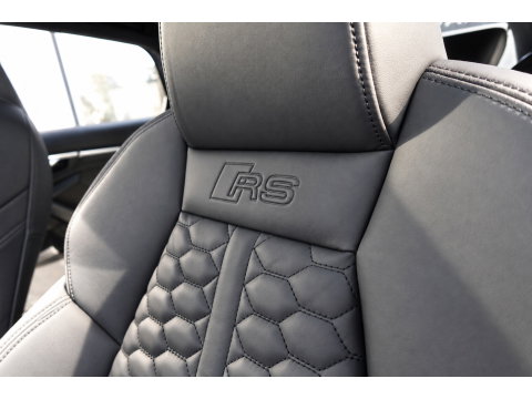 Audi RS3 2.5 TFSI RS 3 quattro PANO KERAMISCH MASSAGE