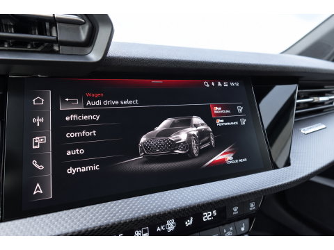 Audi RS3 2.5 TFSI RS 3 quattro PANO KERAMISCH MASSAGE