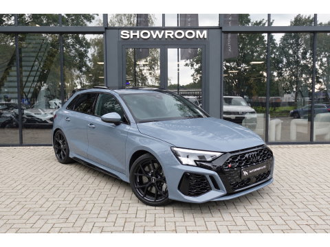Audi RS3 2.5 TFSI RS 3 quattro PANO KERAMISCH MASSAGE
