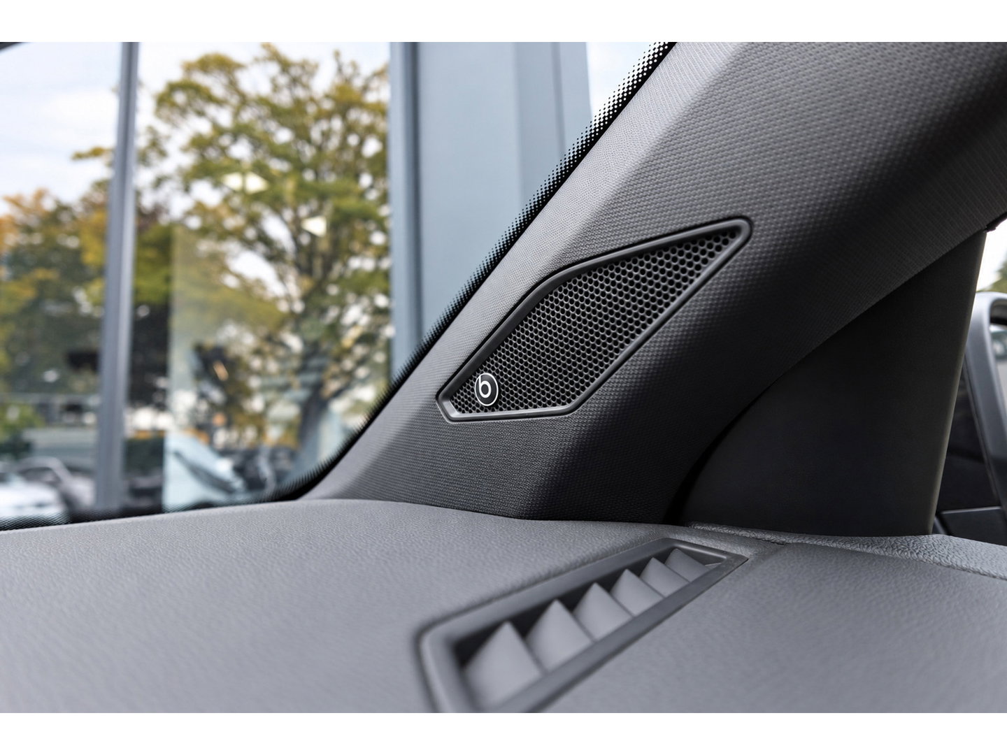 Volkswagen Polo 1.0 TSI R-line BEATS IQ-LIGHT ACC