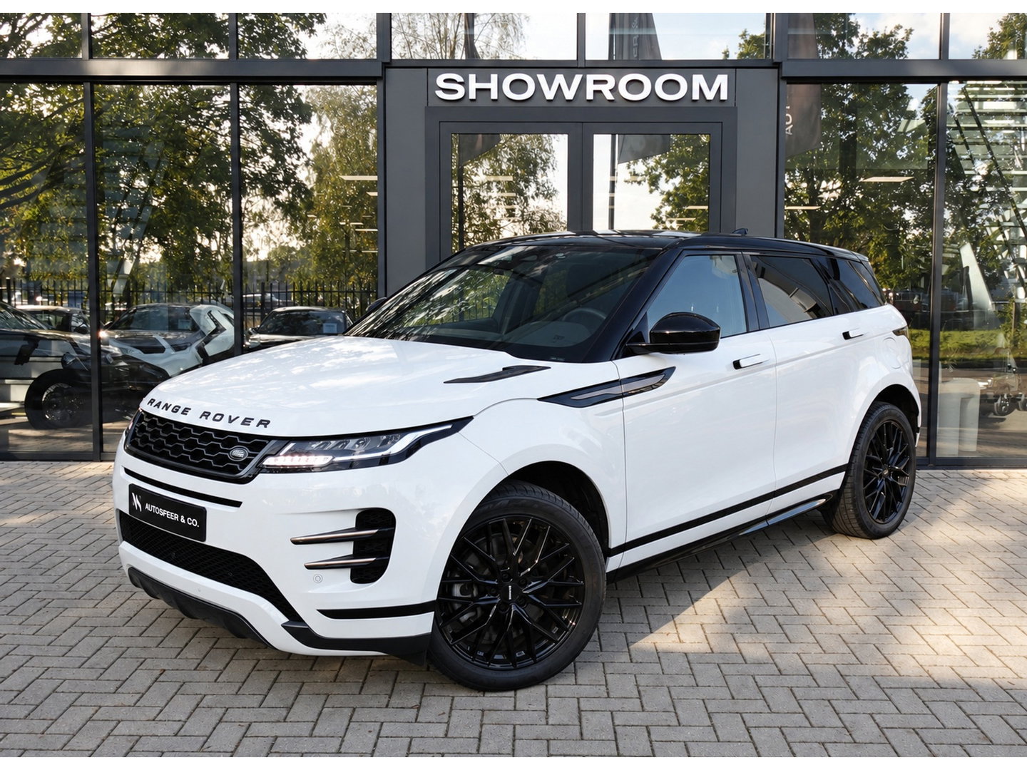 Land Rover Range Rover Evoque 1.5 P300e AWD R-Dynamic HSE CAM PDC CARPLAY