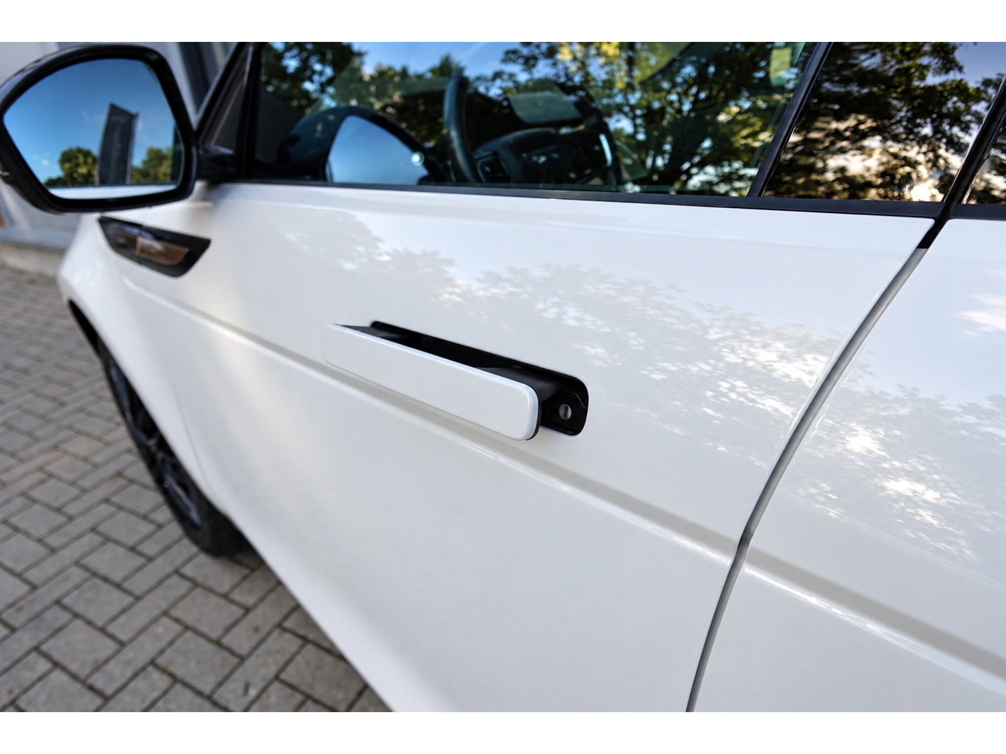 Land Rover Range Rover Evoque 1.5 P300e AWD R-Dynamic HSE CAM PDC CARPLAY