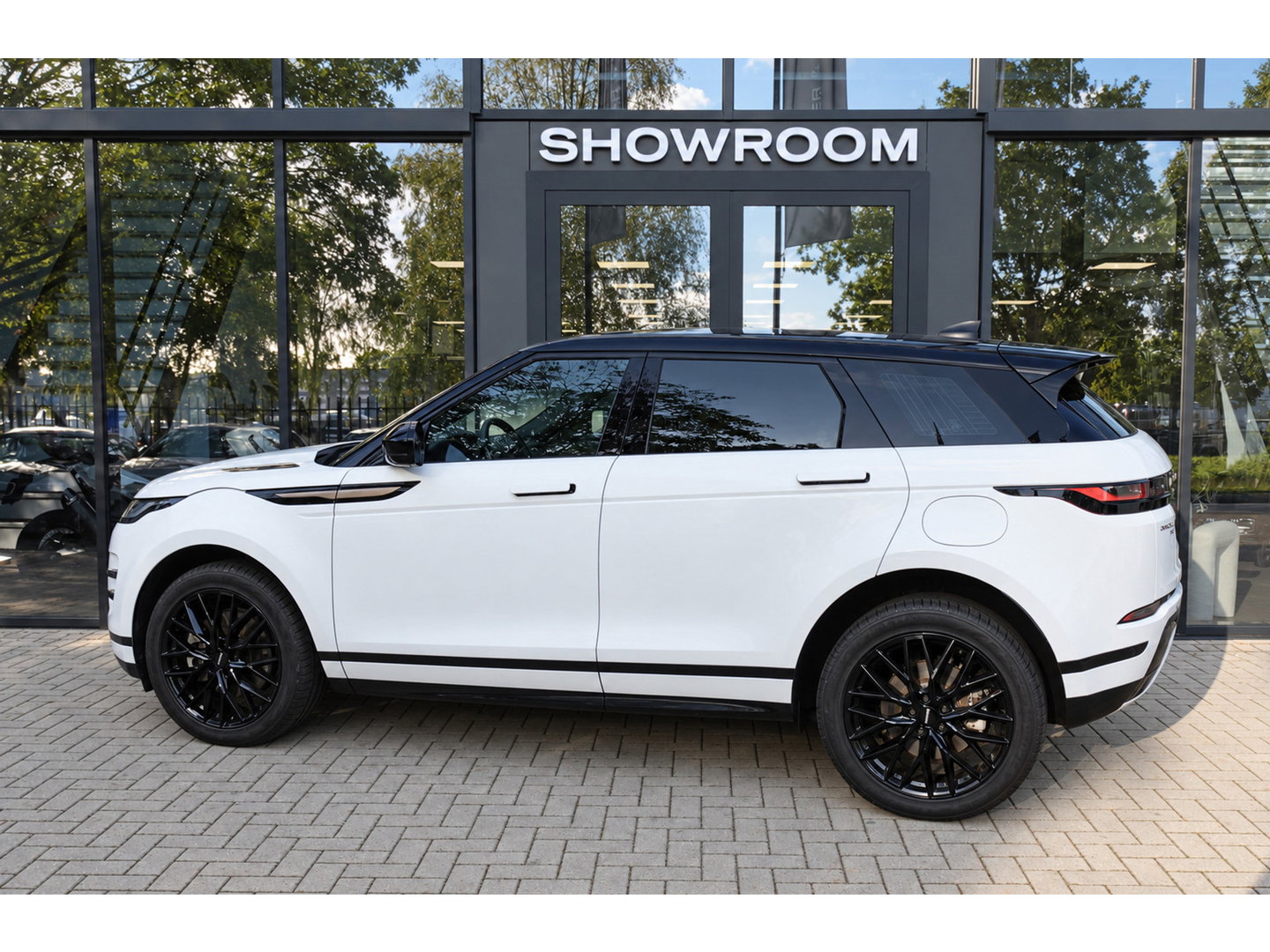 Land Rover Range Rover Evoque 1.5 P300e AWD R-Dynamic HSE CAM PDC CARPLAY