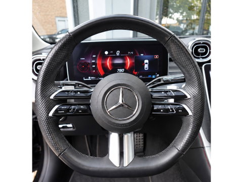 Mercedes-Benz C-Klasse 200 AMG Line PANO CAM SFEER VOL'