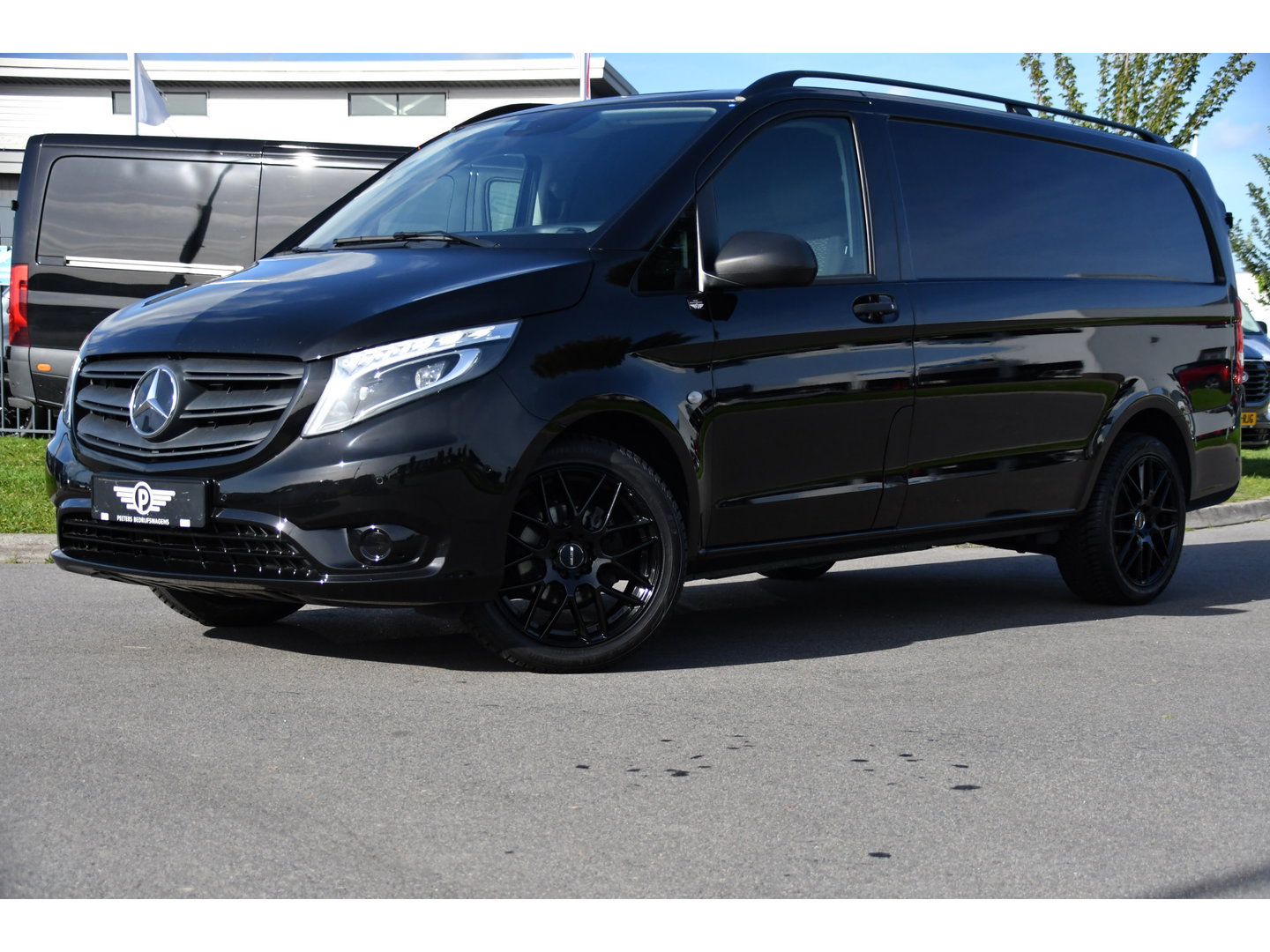 Mercedes-Benz Vito 116 CDI L2 Black Edition Camera, Cruise, Carplay, Automaat, LED, Clima, Multimedia, 164pk, Sensoren, Uniek!