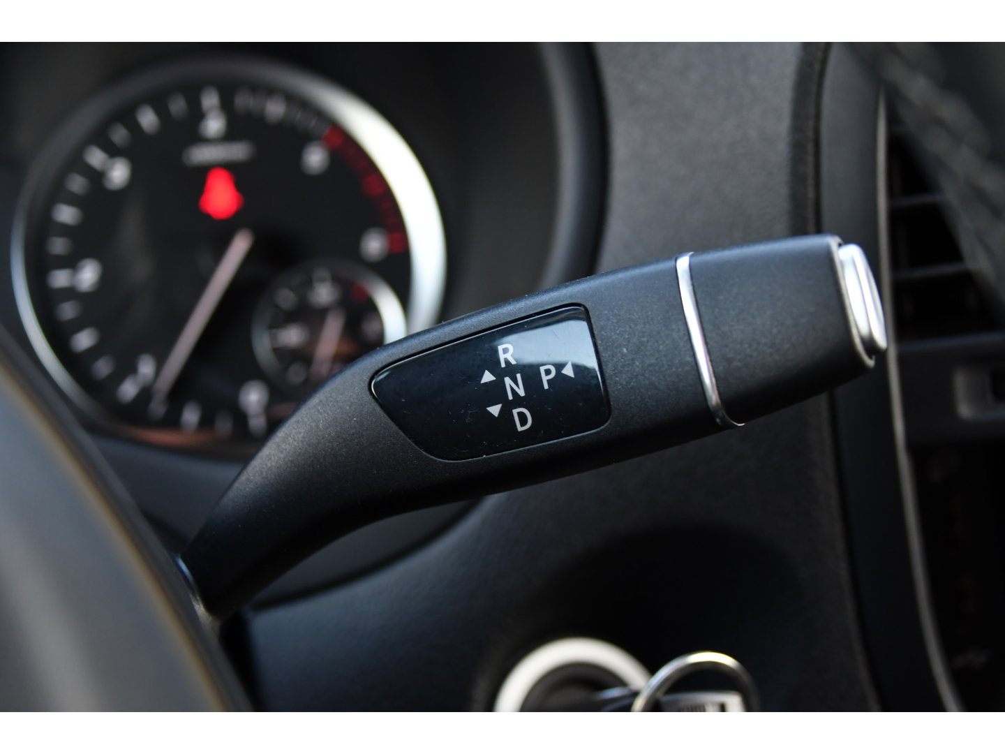 Mercedes-Benz Vito 116 CDI L2 Black Edition Camera, Cruise, Carplay, Automaat, LED, Clima, Multimedia, 164pk, Sensoren, Uniek!