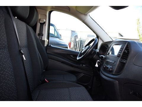 Mercedes-Benz Vito 116 CDI L2 Black Edition Camera, Cruise, Carplay, Automaat, LED, Clima, Multimedia, 164pk, Sensoren, Uniek!
